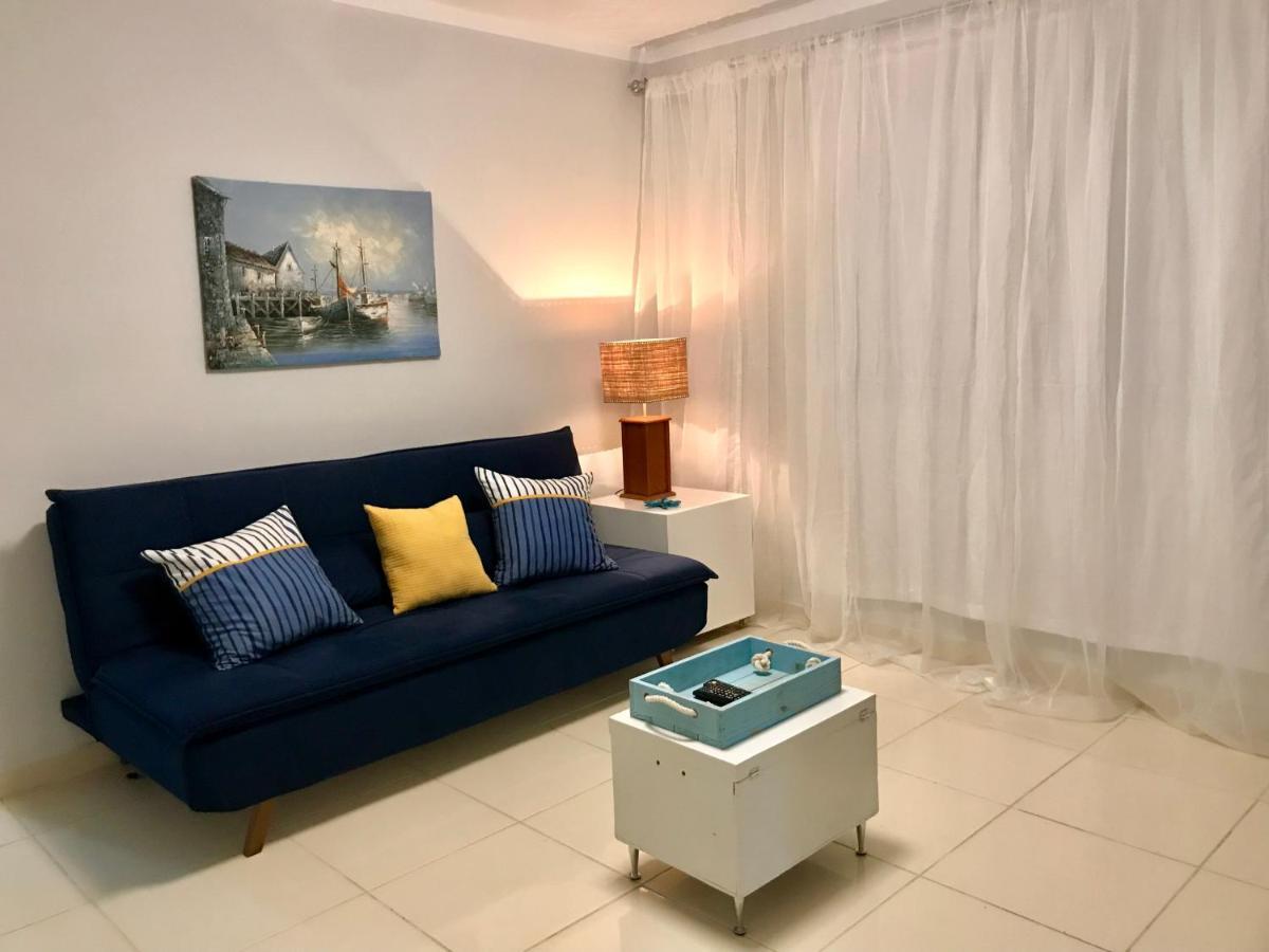 3 Quartos,10 Min A Pe Praia Grande, Garagem 3 Carros, Churrasqueira, Wi-Fi E Cozinha Completa Arraial do Cabo Ngoại thất bức ảnh